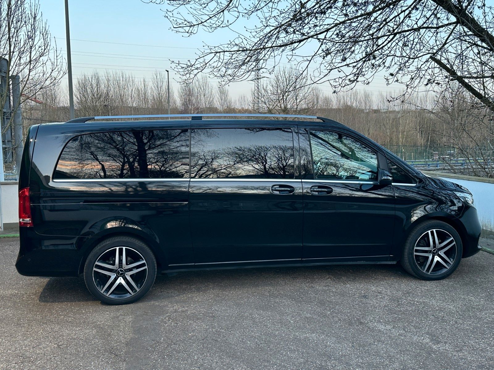 Mercedes-Benz V 300d Avantgarde extralang *2x E-Tür**8-Sitzer* foto 8