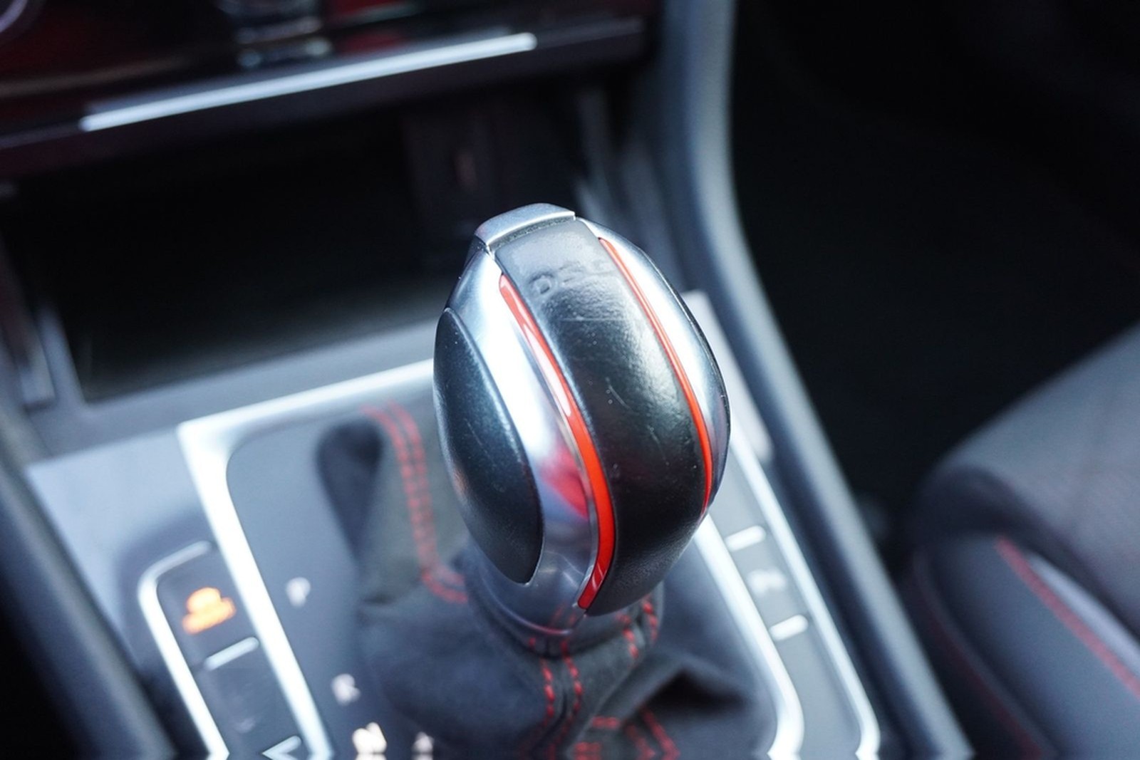 Volkswagen Golf 2.0 TSI GTI TCR LED Navi Reifnitz Dynaudio foto 22