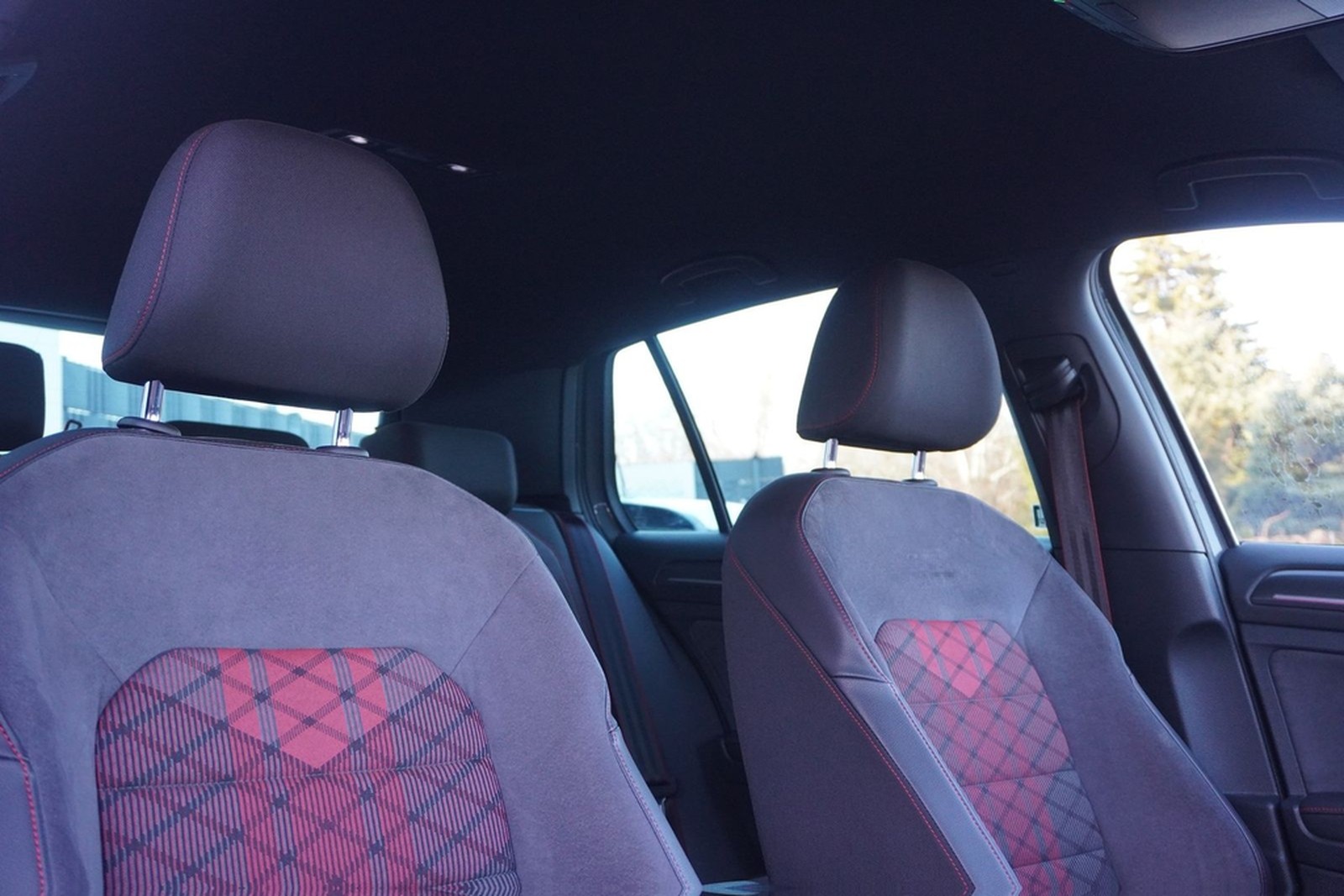 Volkswagen Golf 2.0 TSI GTI TCR LED Navi Reifnitz Dynaudio foto 34