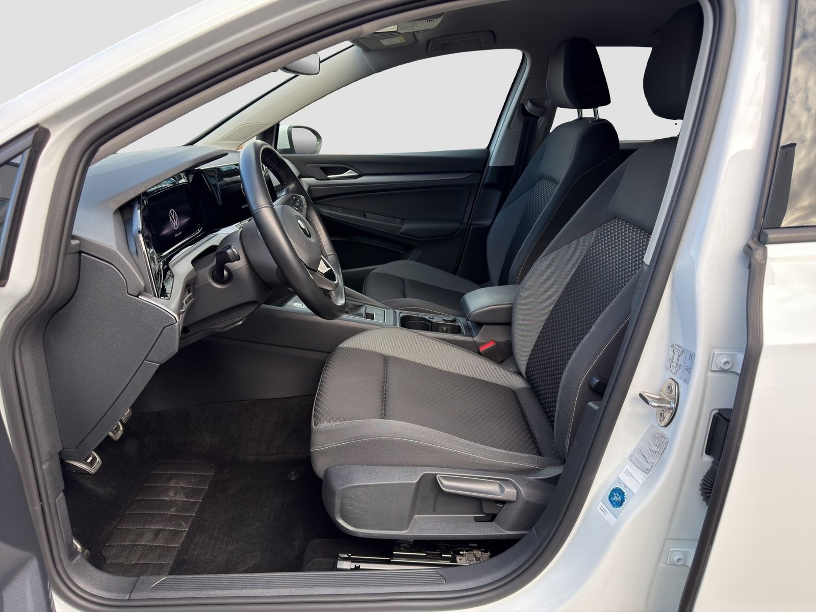 Volkswagen Golf VIII Variant ACTIVE 2.0 TDI App Navi Ambien foto 9