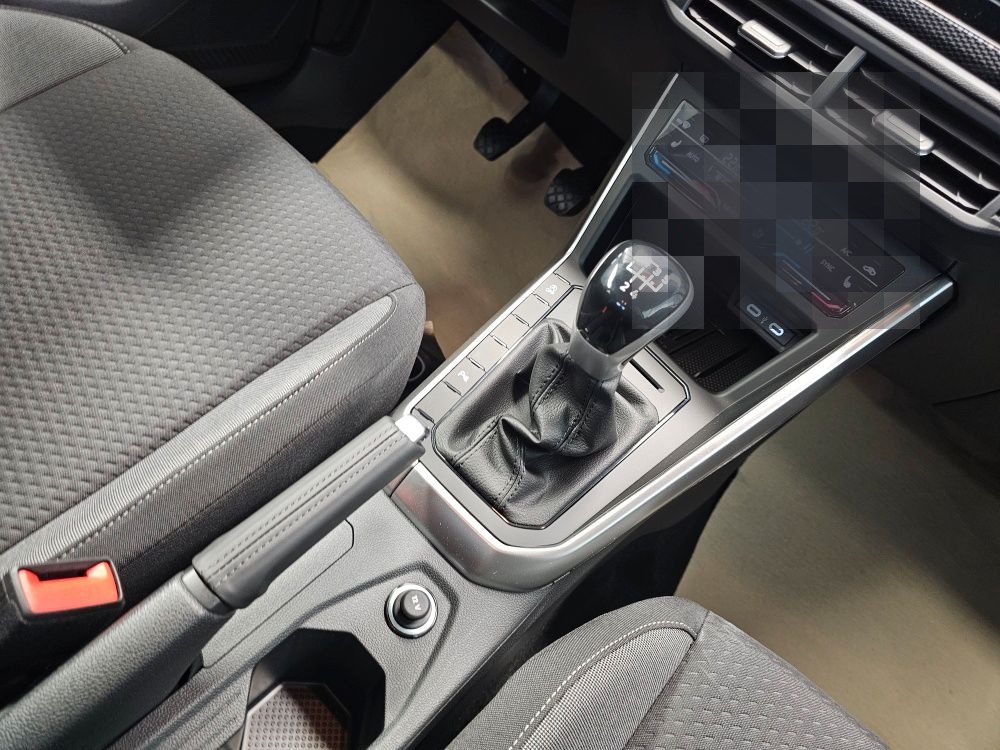 Volkswagen Polo Life PDC v/h,Kamera,Sitzhzg.,AppCon,Alu foto 8