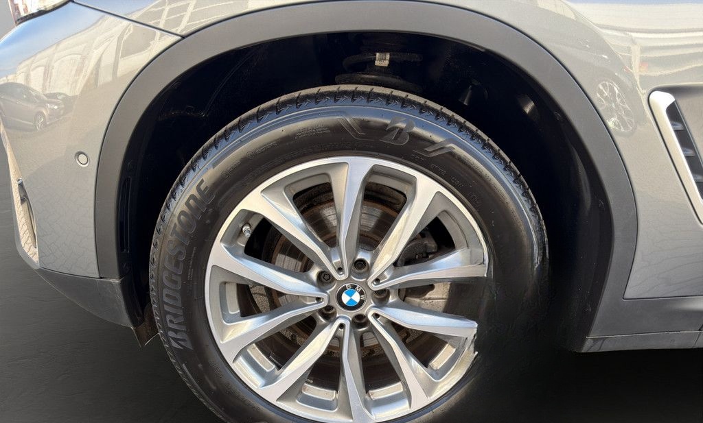 BMW X3 xDrive20d LED NAVI KAMERA STANDH PDC 19" AHK foto 4
