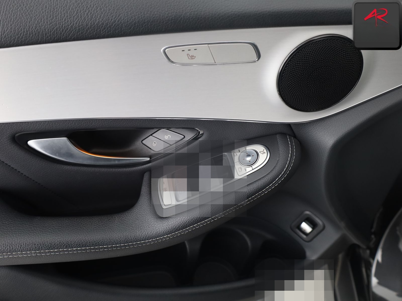 Mercedes-Benz GLC 300 e 4M AMG DISTRONIC,AHK,SPURPAKET,CARPLAY foto 13