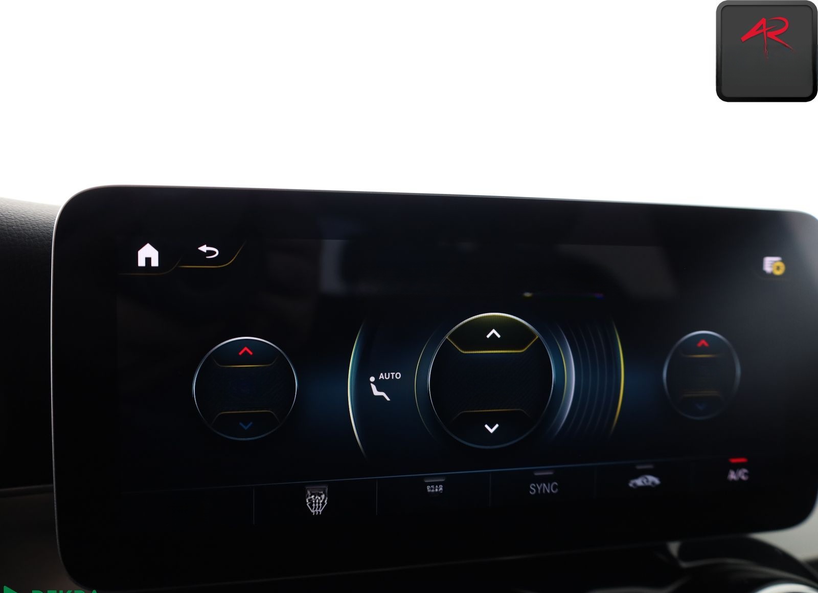 Mercedes-Benz GLC 300 e 4M AMG DISTRONIC,AHK,SPURPAKET,CARPLAY foto 18