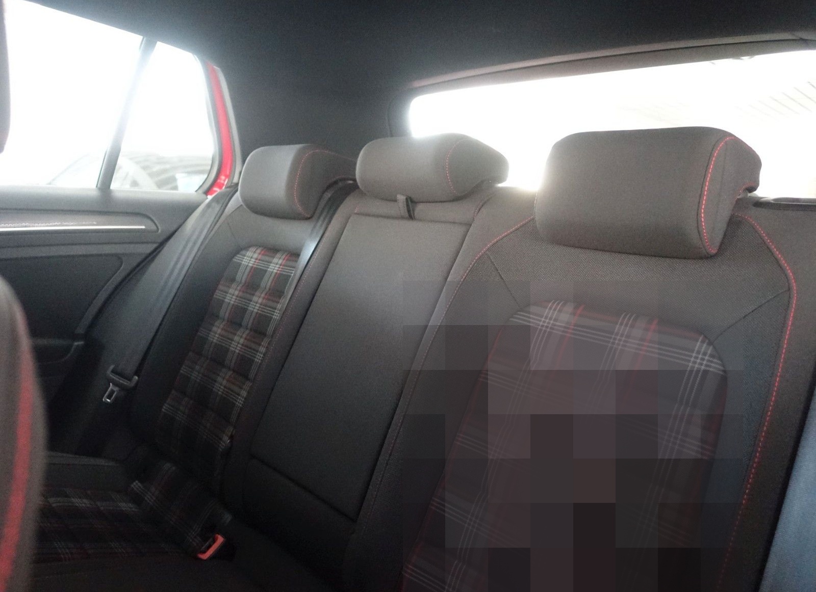 Volkswagen Golf VII Lim. GTI Facelift; NAVIG/ PANO/ nonOPF! foto 16