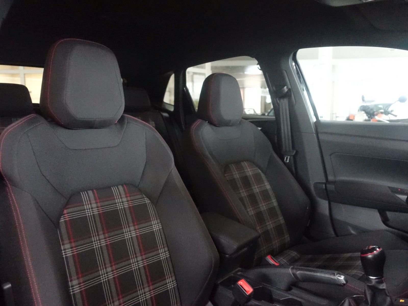 Volkswagen Polo VI GTI; NAV ViCo KAM LED Keyl Beats Brescia foto 14