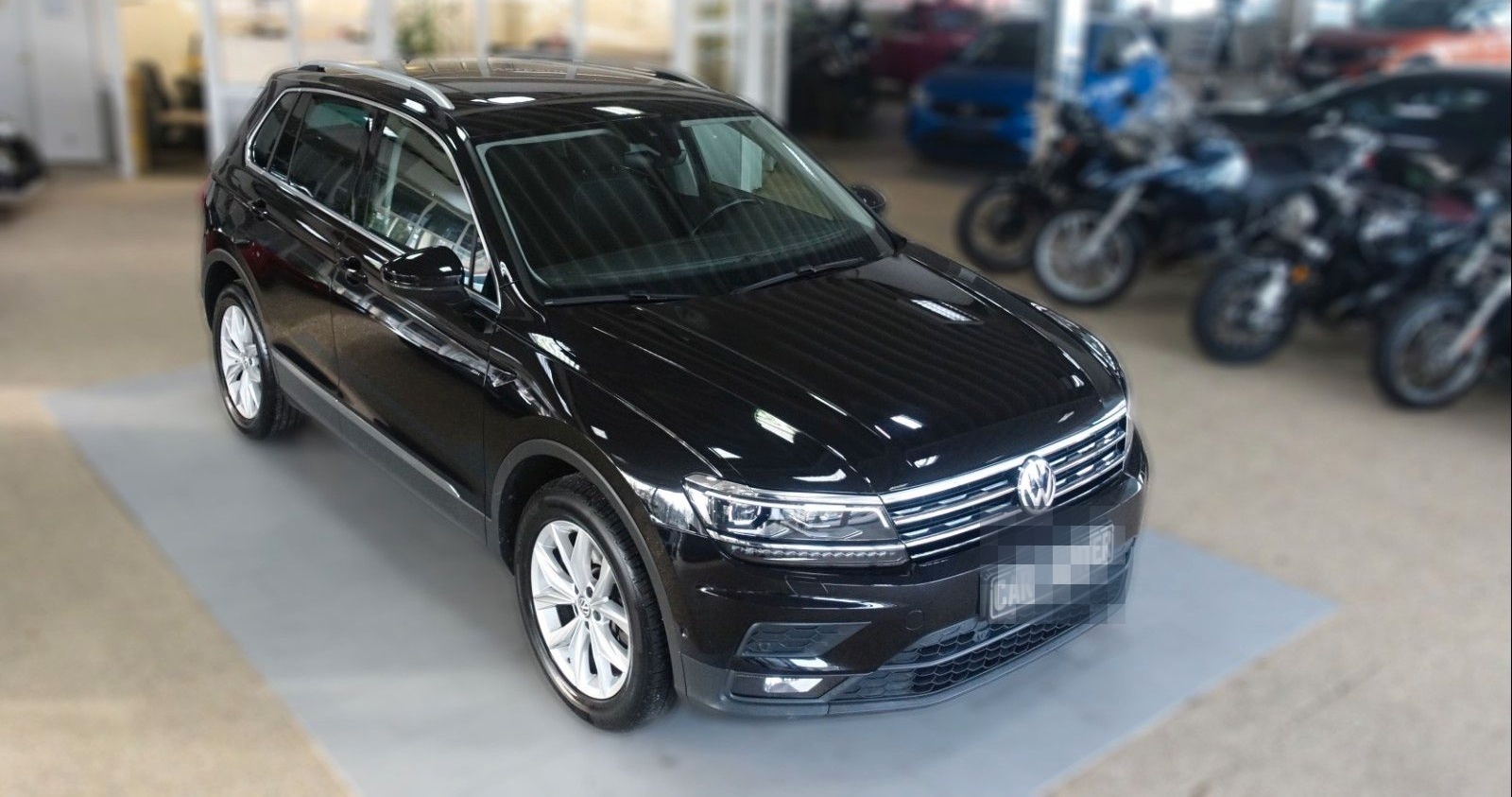 Volkswagen Tiguan 2.0TDI DSG 4Motion; NAV PANO LED KAM AHK foto 4