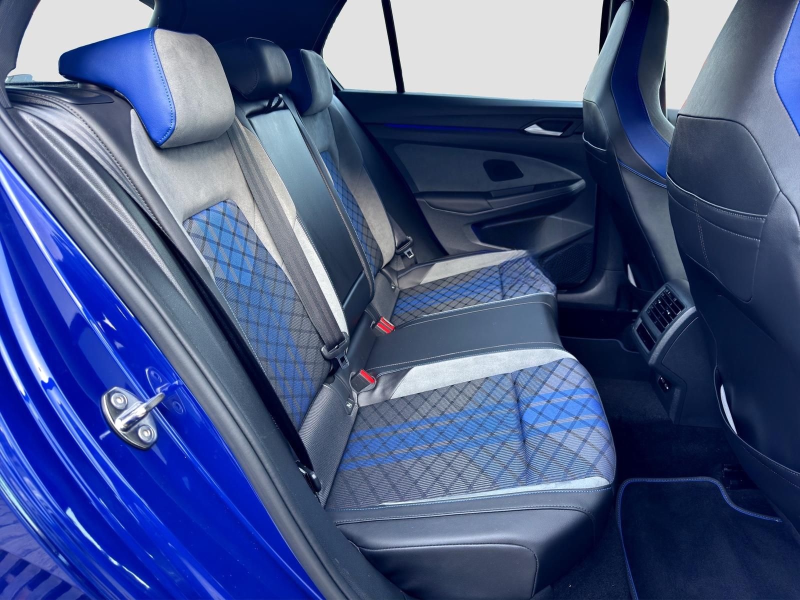 Volkswagen Golf R Perfomance 4MO*V-MAX*SHZ*APP*HARMAN*LHZ foto 18