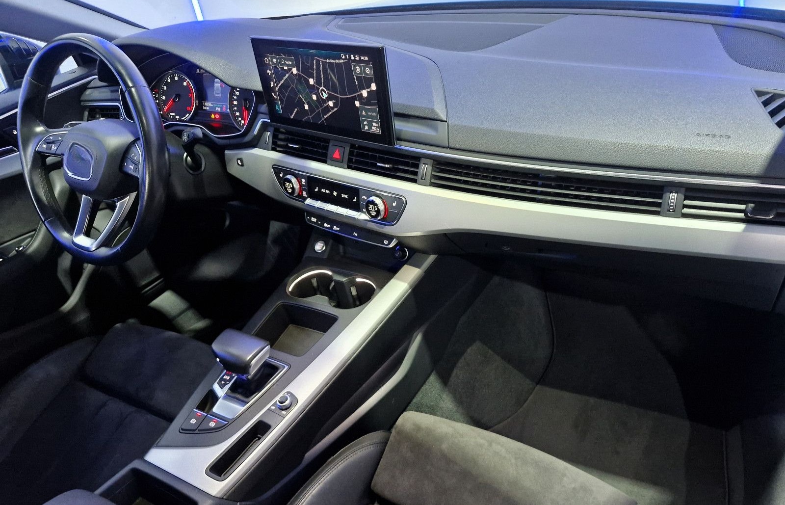 Audi A5 SPORTBACK 40 TFSI S LINE LED/ALCANTARA/PANORA foto 16