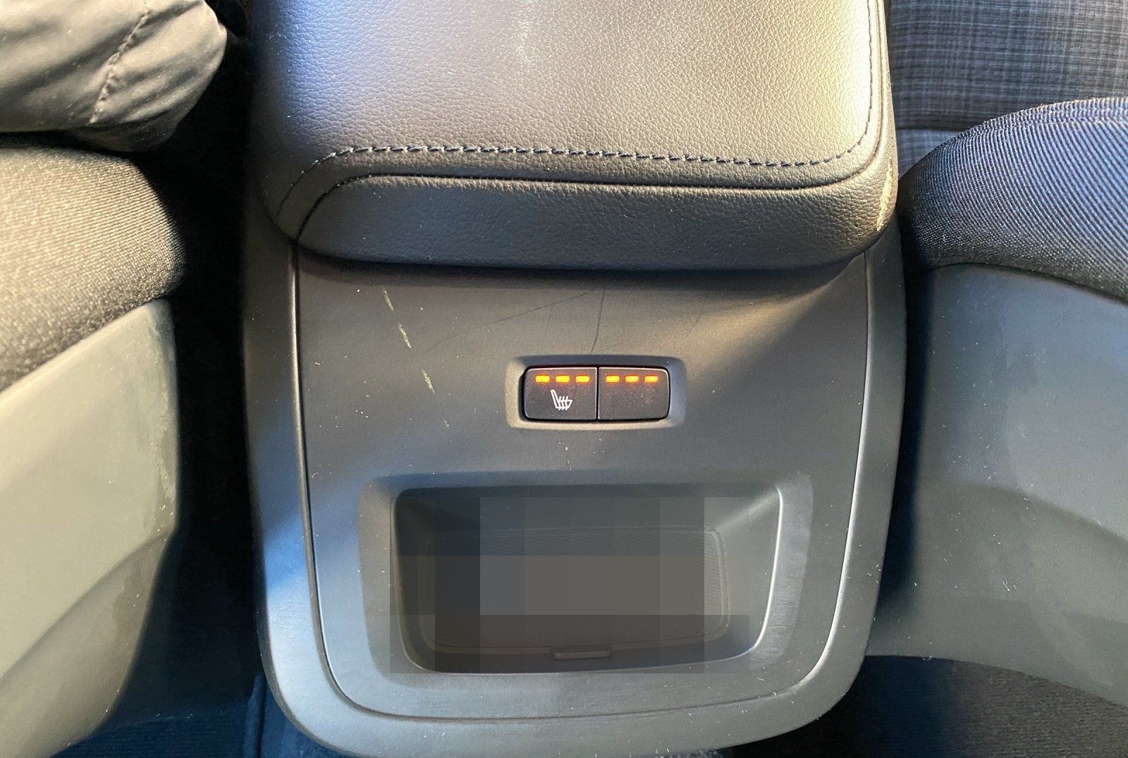 Volvo V60 Kombi B4 (Diesel) Core LED+Navi+SHZ+Winterp. foto 20