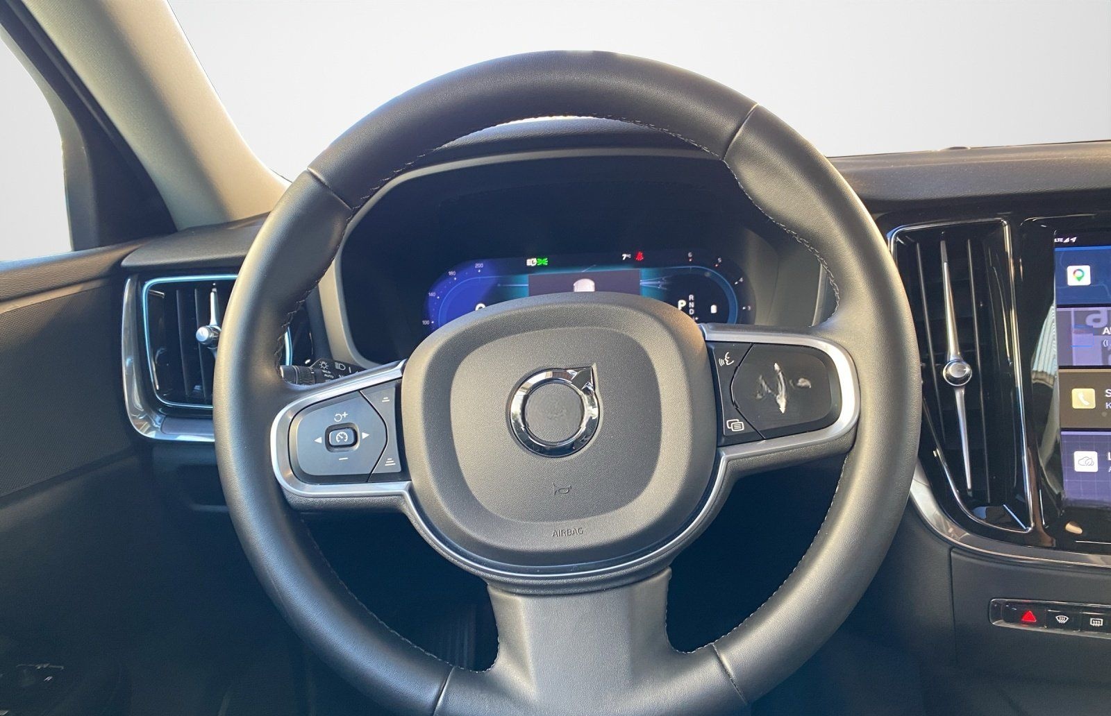 Volvo V60 Kombi B4 (Diesel) Core LED+Navi+SHZ+Winterp. foto 10