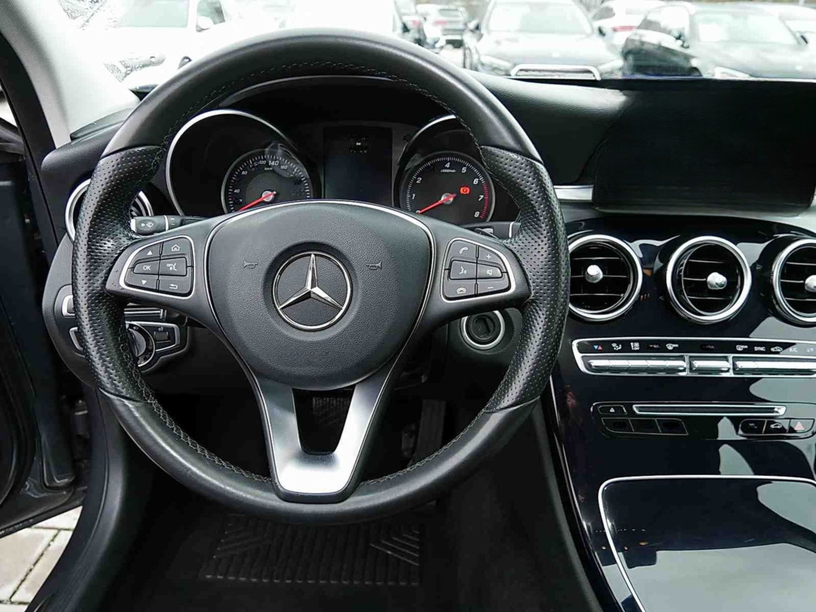 Mercedes-Benz C 180 Avantgarde+LED+Navigation+Park-Assistent foto 11