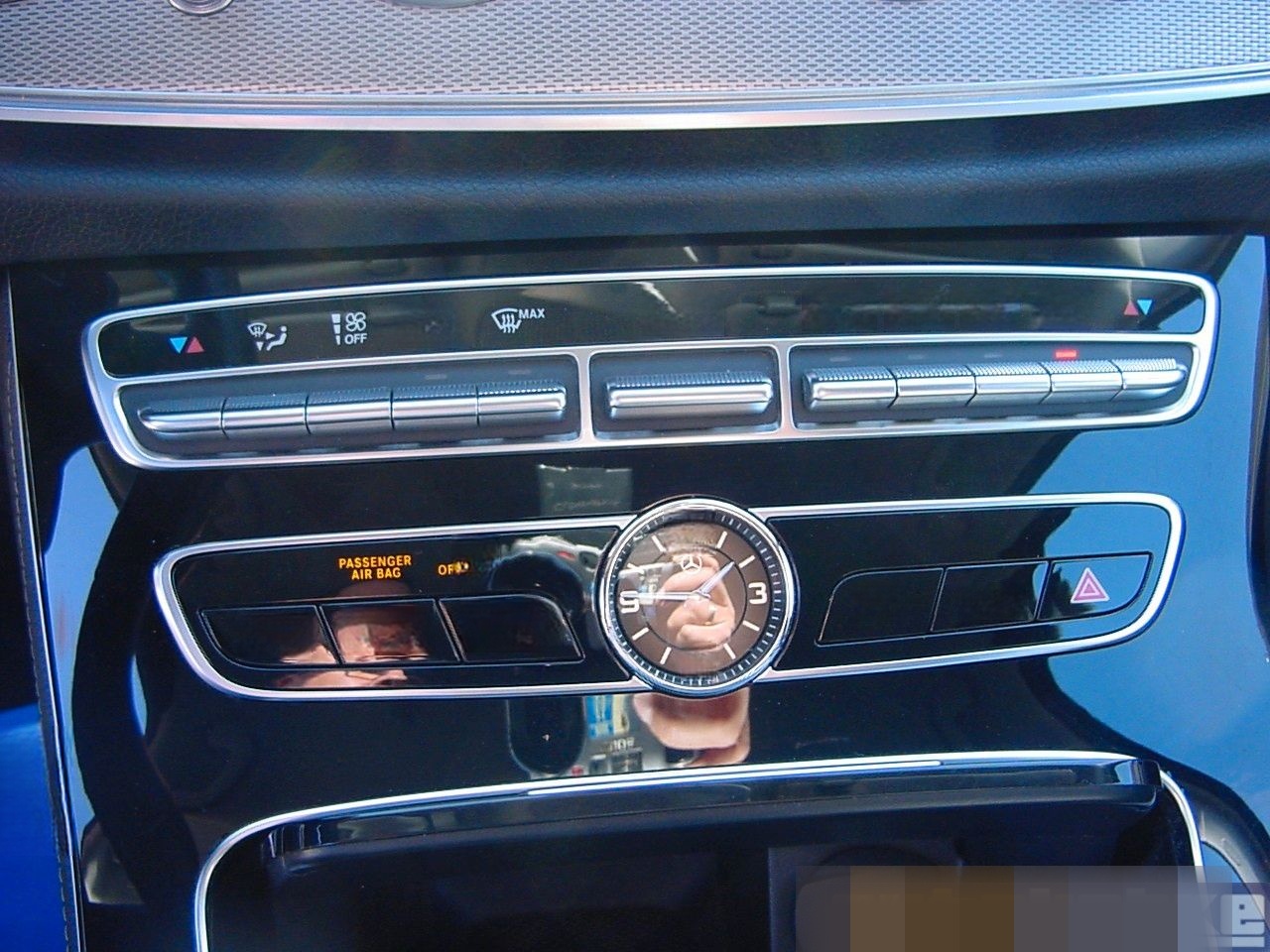 Mercedes-Benz E 200 T AVANTG AUT,LED,NAVI,KAM,SHZ,PARK-ASS,eHK foto 14