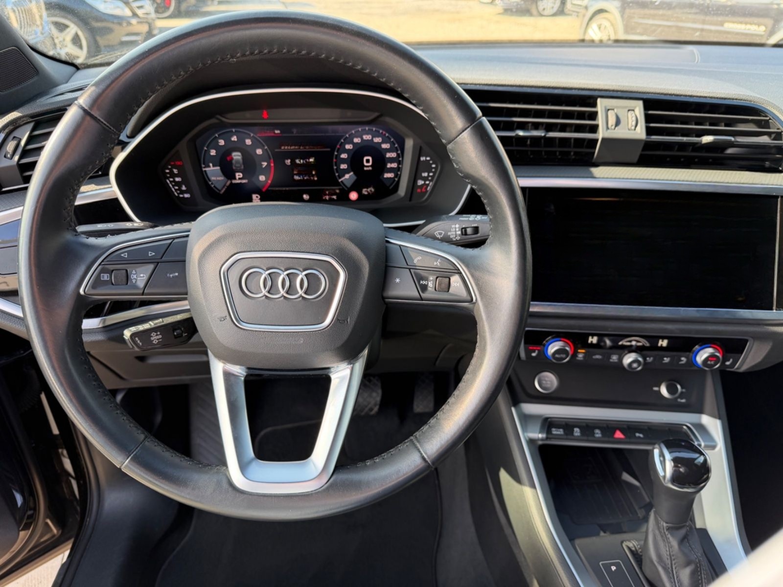 Audi Q3 45 TFSI quattro advanced *LEDER/AHK* foto 15