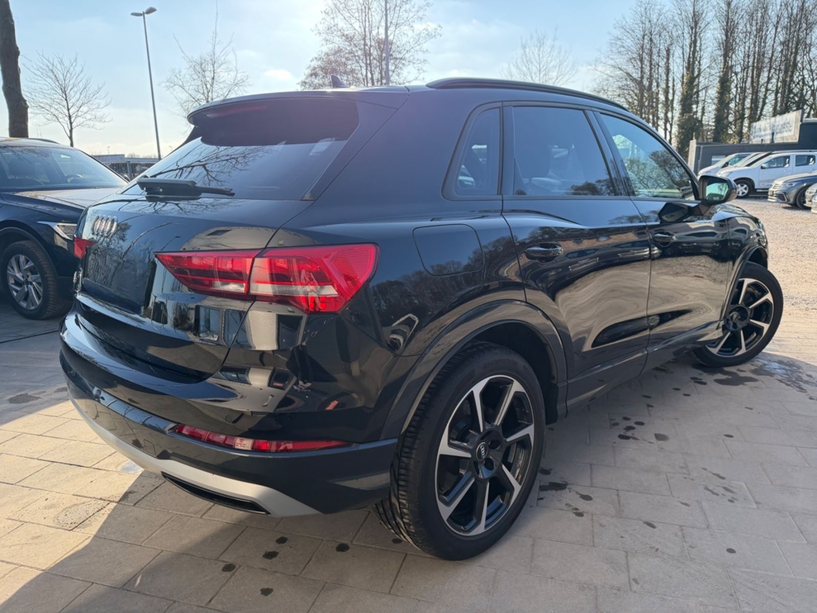 Audi Q3 45 TFSI quattro advanced *LEDER/AHK* foto 4