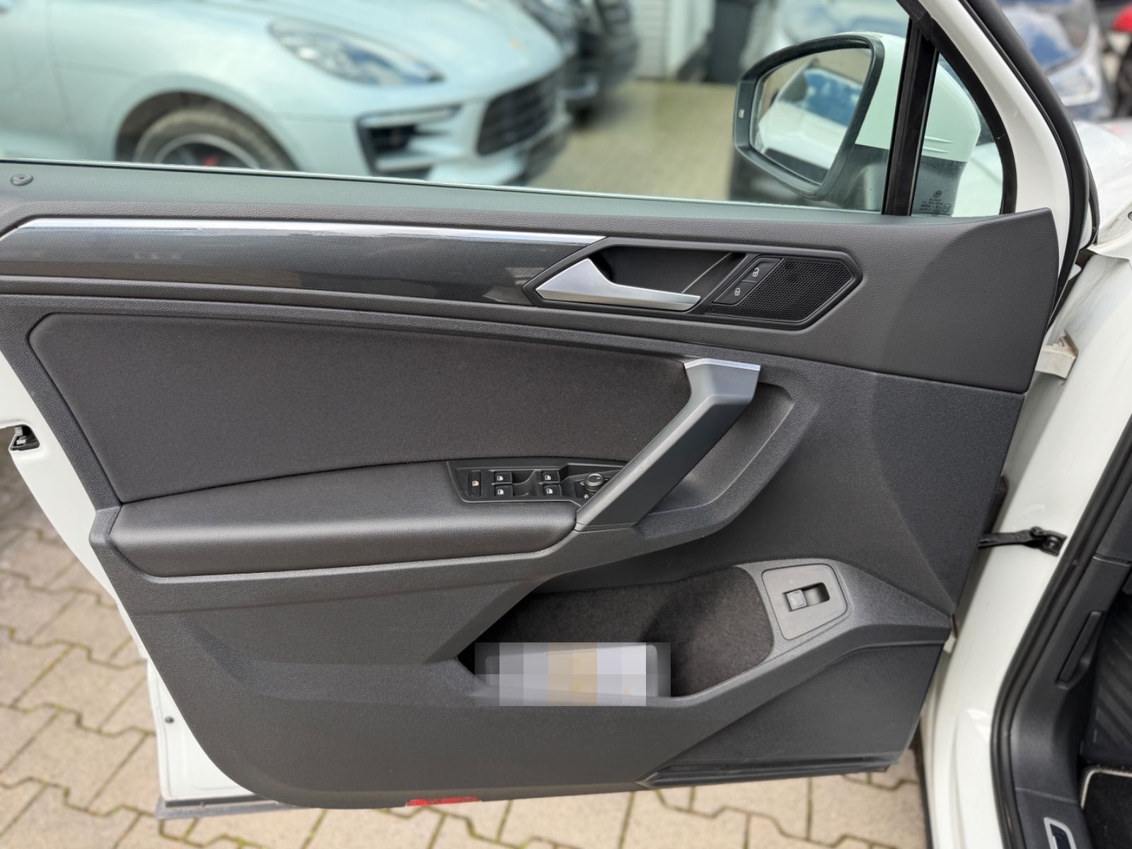 Volkswagen Tiguan Highline BMT/Start-Stopp 1.Hand LED Autom foto 12