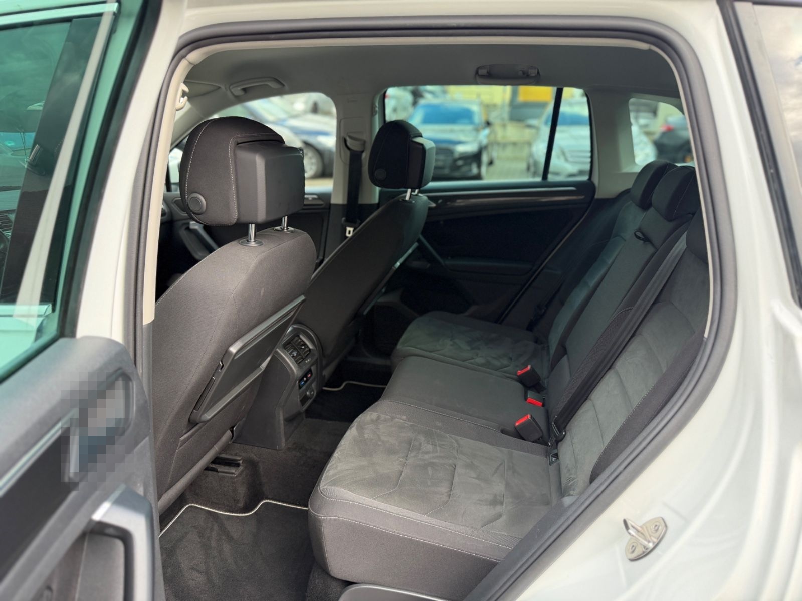 Volkswagen Tiguan Highline BMT/Start-Stopp 1.Hand LED Autom foto 24