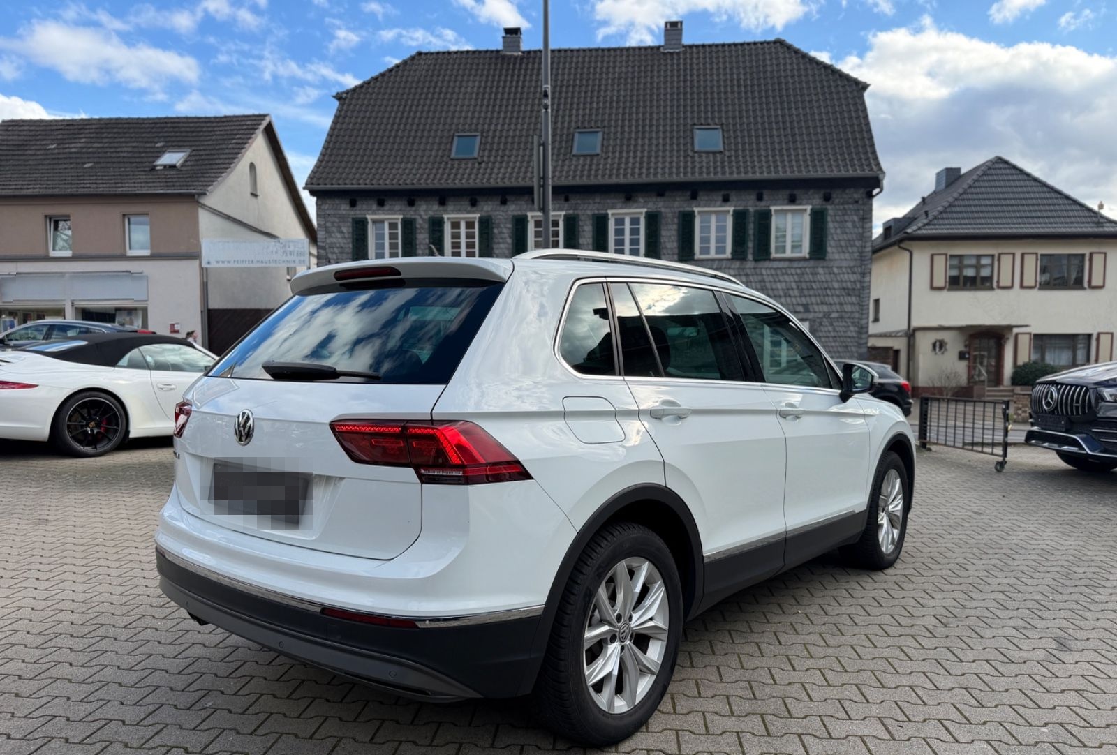 Volkswagen Tiguan Highline BMT/Start-Stopp 1.Hand LED Autom foto 8