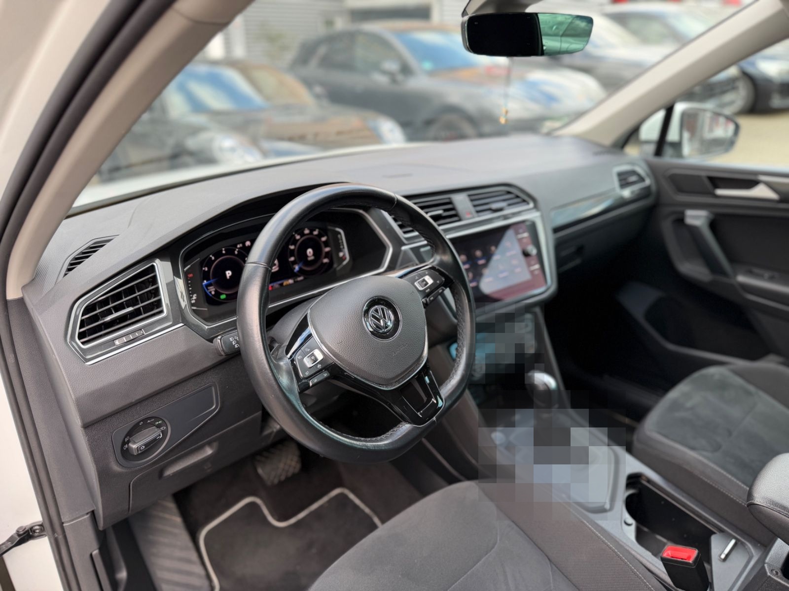 Volkswagen Tiguan Highline BMT/Start-Stopp 1.Hand LED Autom foto 9