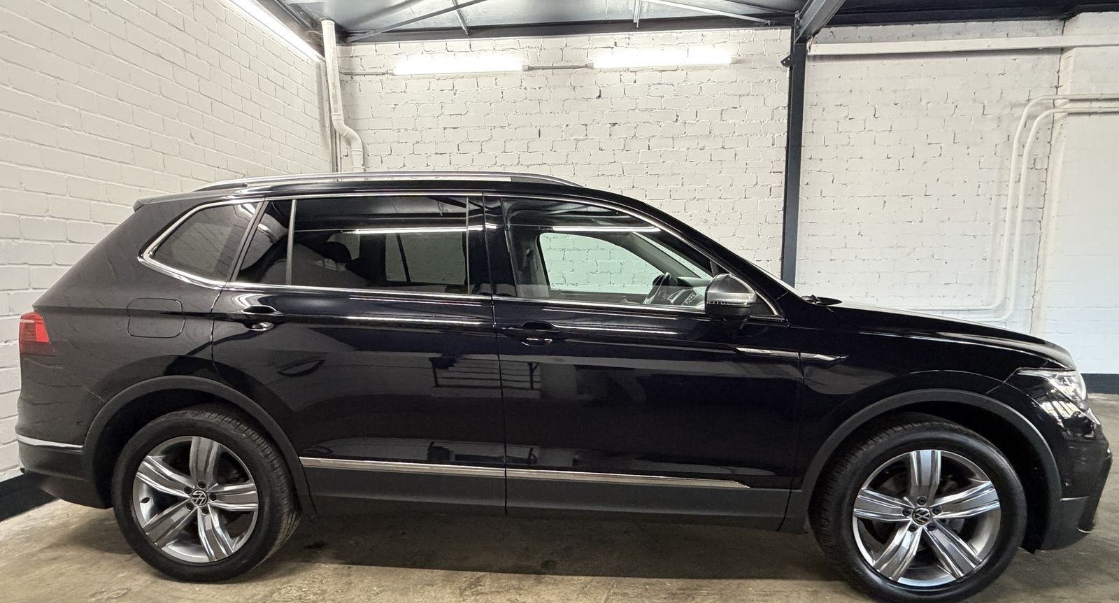 Volkswagen Tiguan Allspace 2.0 TDI SCR 4M DSG Elegan/7-Sitz foto 8
