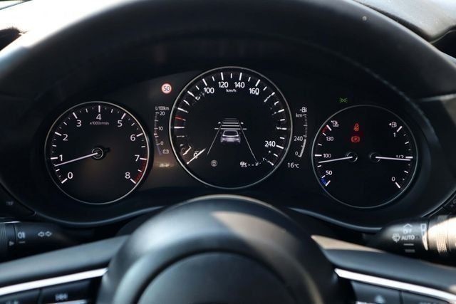 Mazda 3 SKYACTIV-X 2.0 Selection LED/Navi/Kamera/Head- foto 18