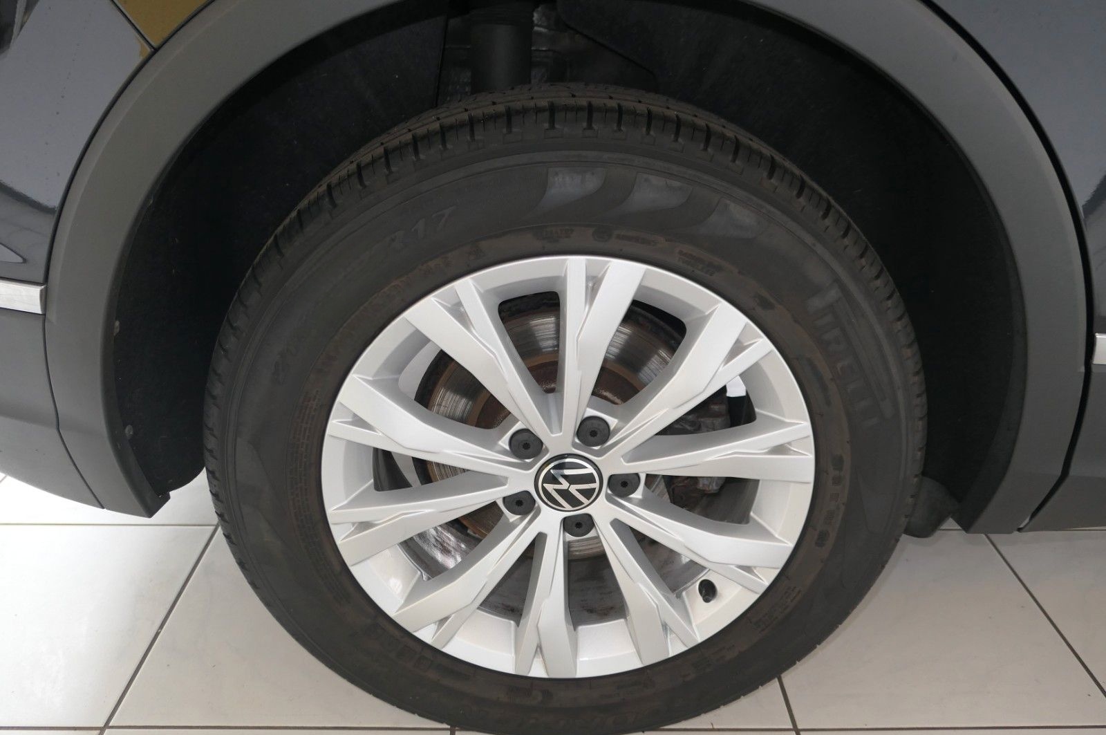 Volkswagen Tiguan 2.0 TDI DSG*NAVI*LM*LED*unfallfrei foto 12