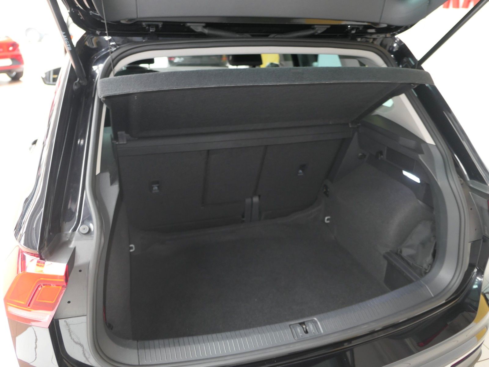 Volkswagen Tiguan 2.0 TDI DSG*NAVI*LM*LED*unfallfrei foto 18