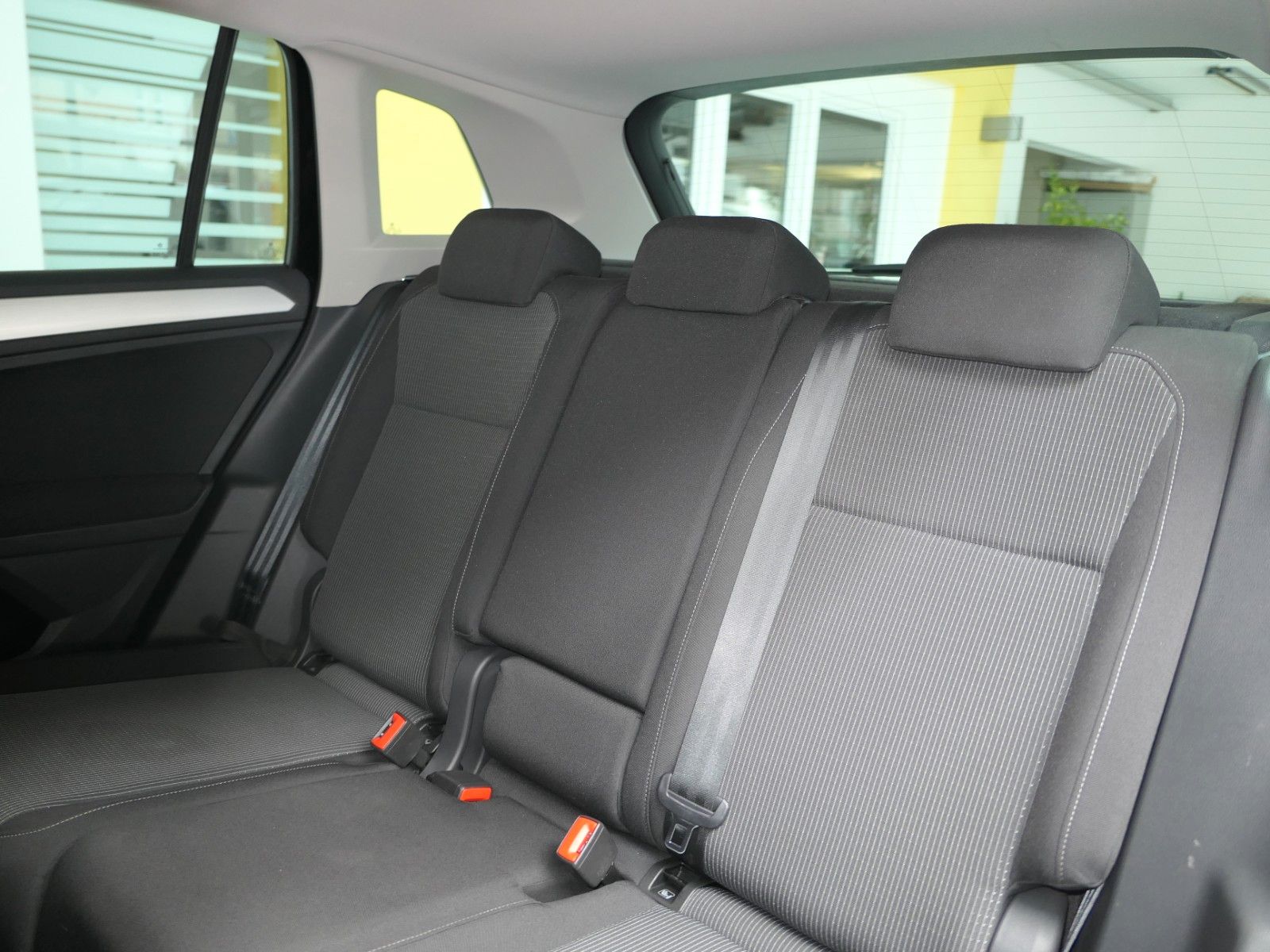Volkswagen Tiguan 2.0 TDI DSG*NAVI*LM*LED*unfallfrei foto 21
