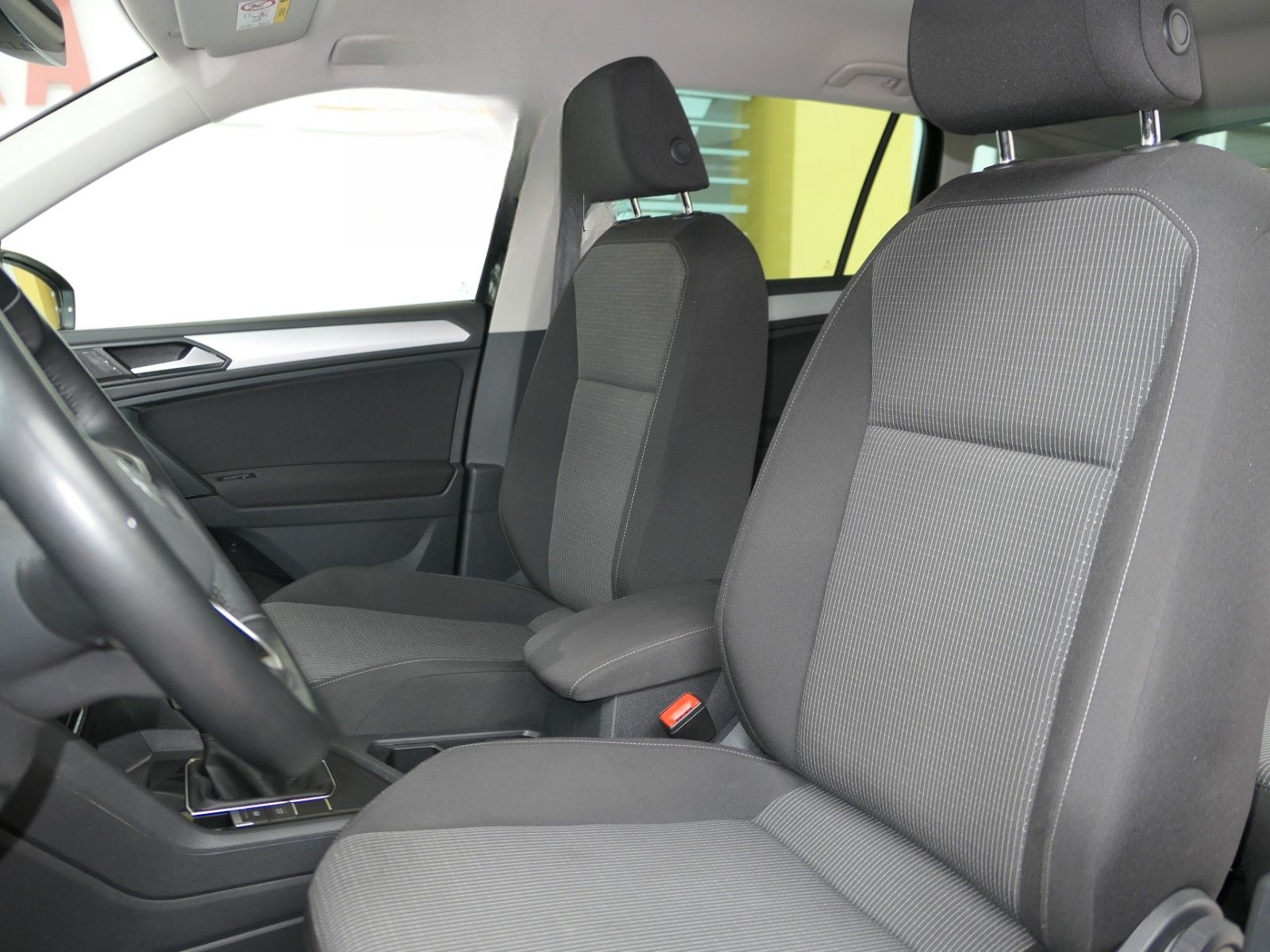 Volkswagen Tiguan 2.0 TDI DSG*NAVI*LM*LED*unfallfrei foto 24