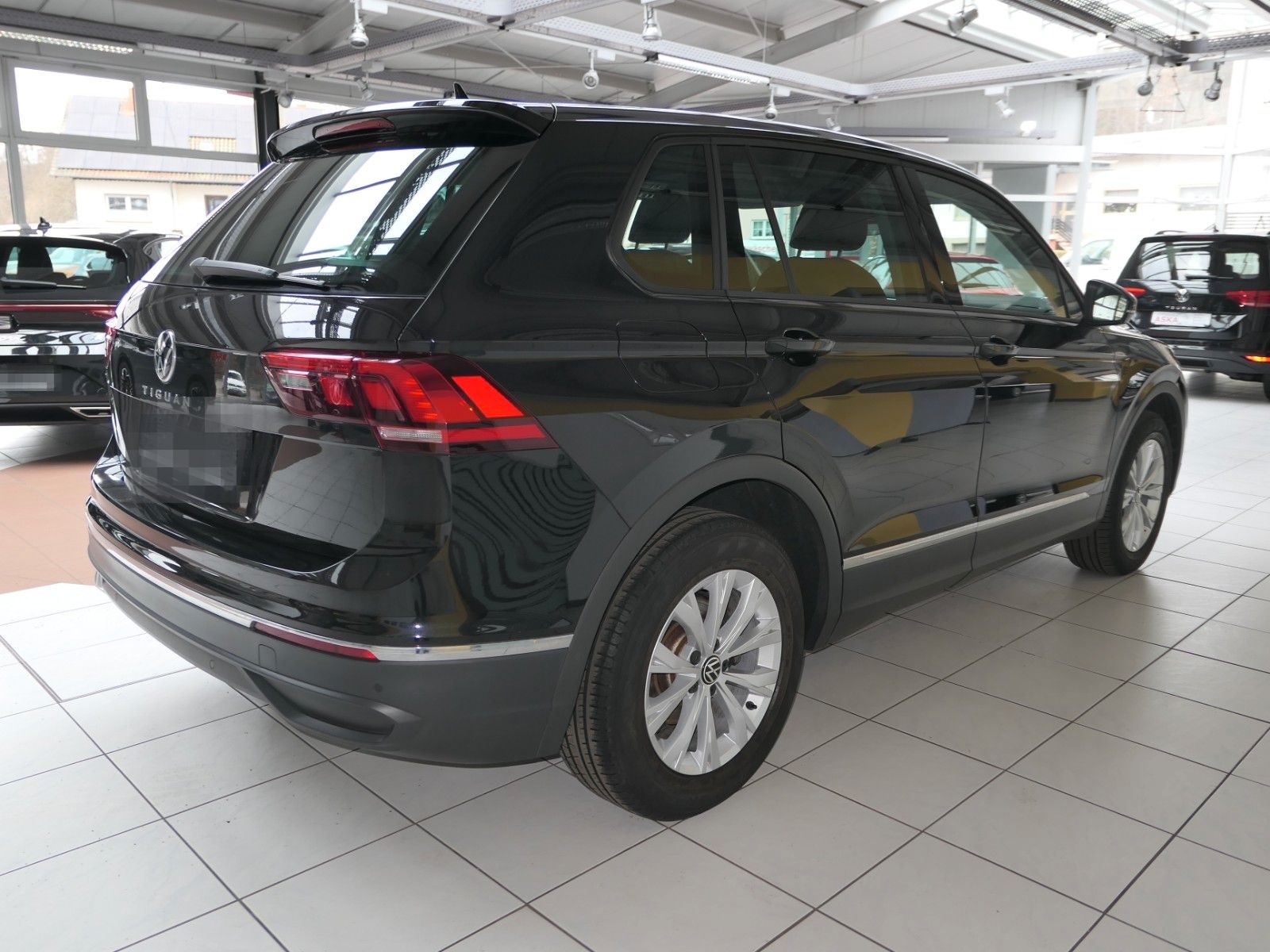 Volkswagen Tiguan 2.0 TDI DSG*NAVI*LM*LED*unfallfrei foto 6