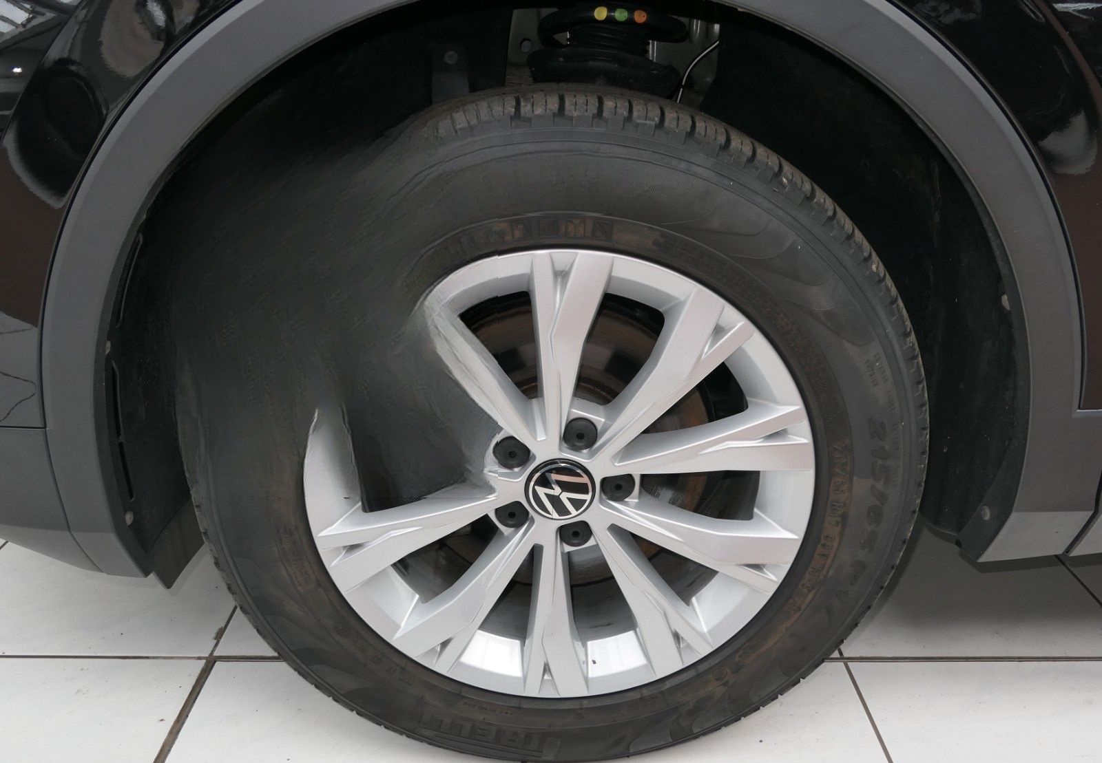 Volkswagen Tiguan 2.0 TDI DSG*NAVI*LM*LED*unfallfrei foto 10