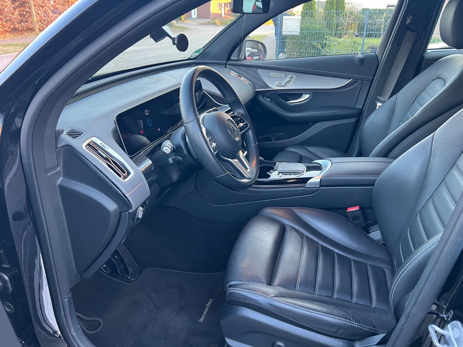 Mercedes-Benz EQC 400 4M/ 360°/AHK/MBUX/Burm/SHD/Garan 2029 foto 10