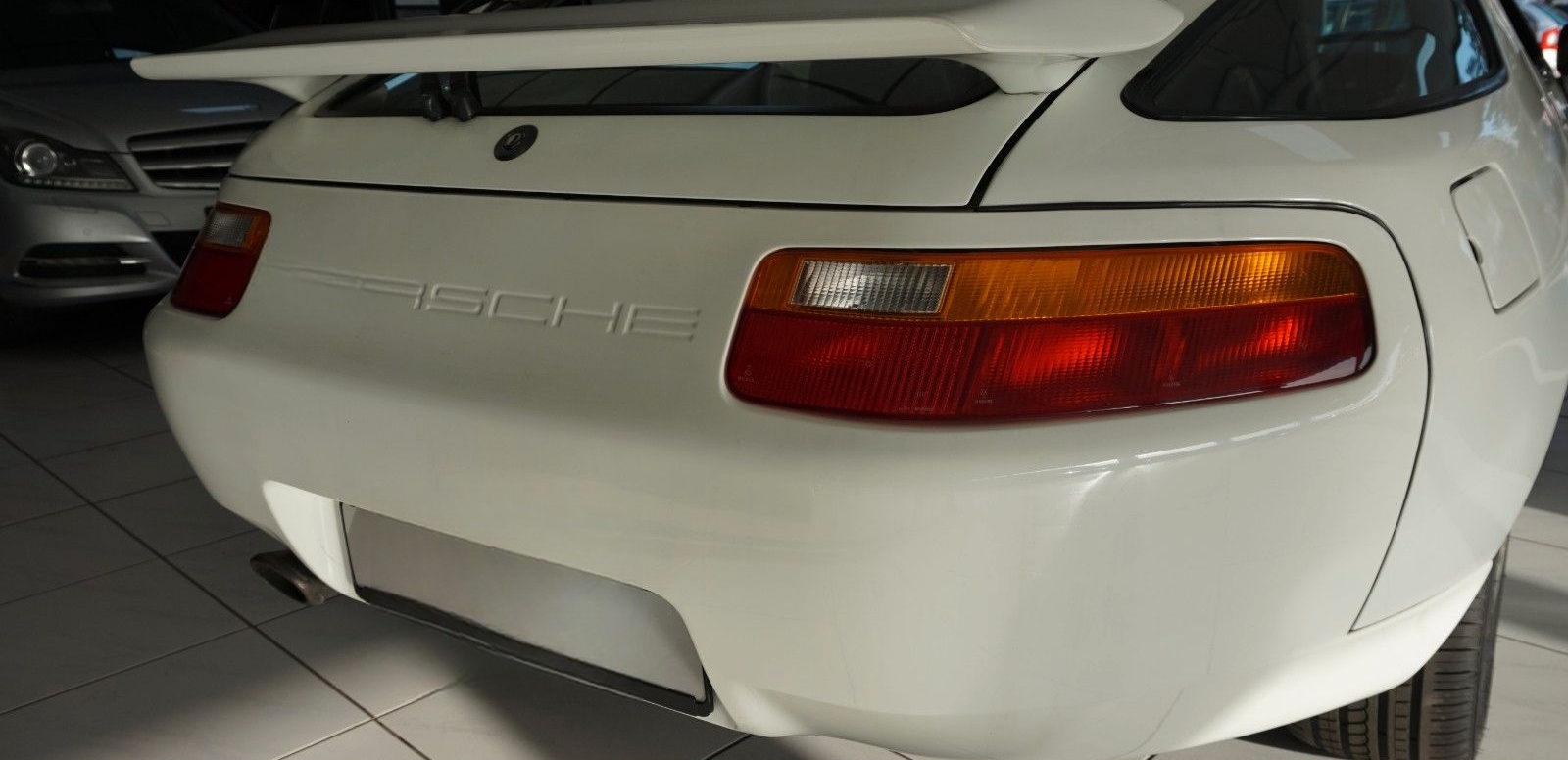 Porsche 928 S4 Zahnriemen neu ex Brun Racing Schweiz foto 12
