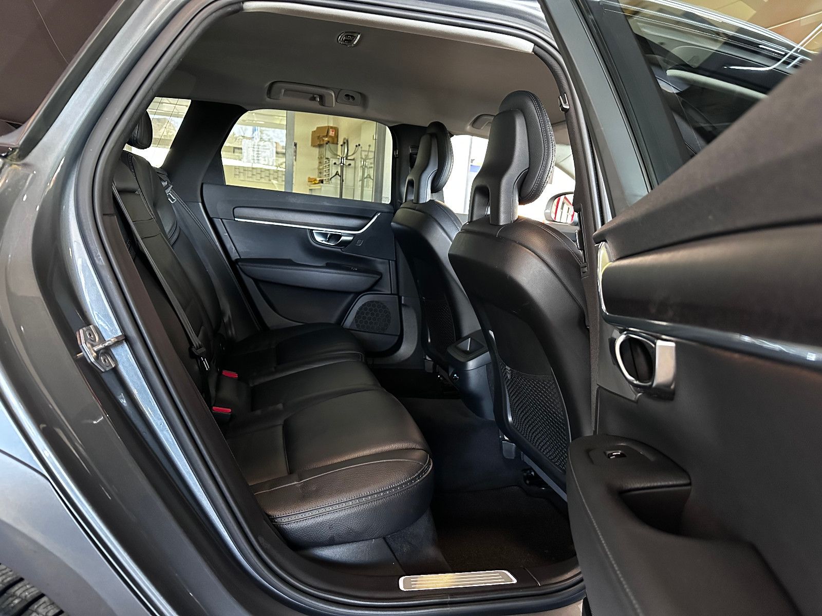 Volvo V90 Cross Country  AWD *LED+ DAB+ Leder+ Ambient foto 21