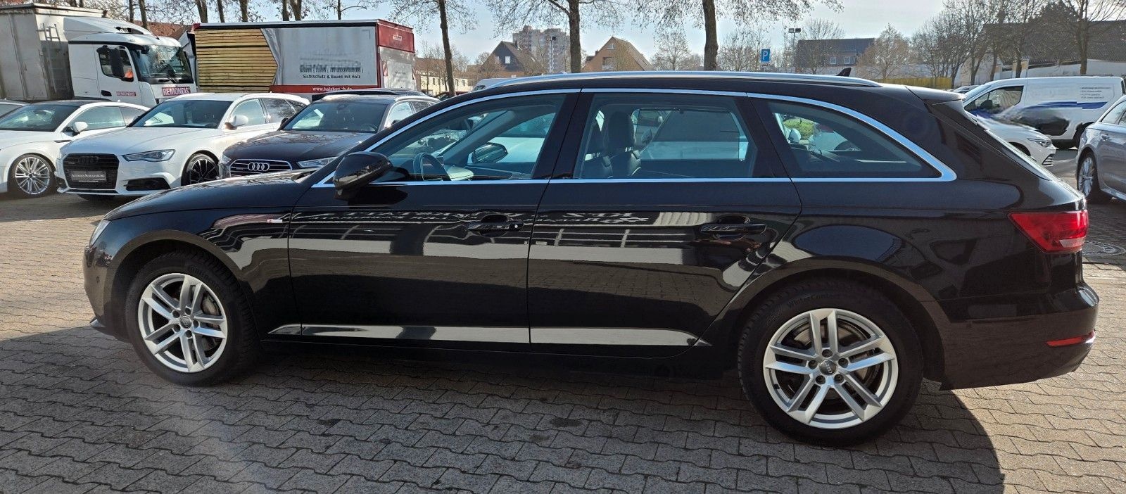 Audi A4 S-line Digitaltacho 360°-Kamera elektr. Sitz. foto 6