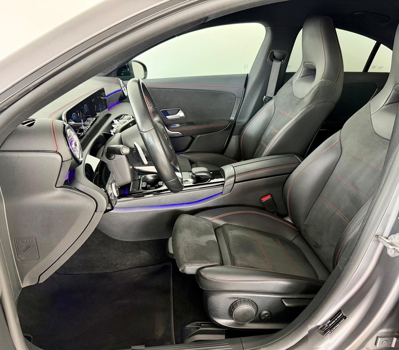 Mercedes-Benz CLA 200 d AMG Line 1.Hand Ambiente Alcantara Kam foto 13