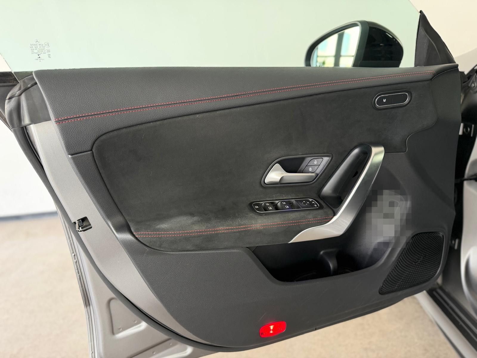Mercedes-Benz CLA 200 d AMG Line 1.Hand Ambiente Alcantara Kam foto 17