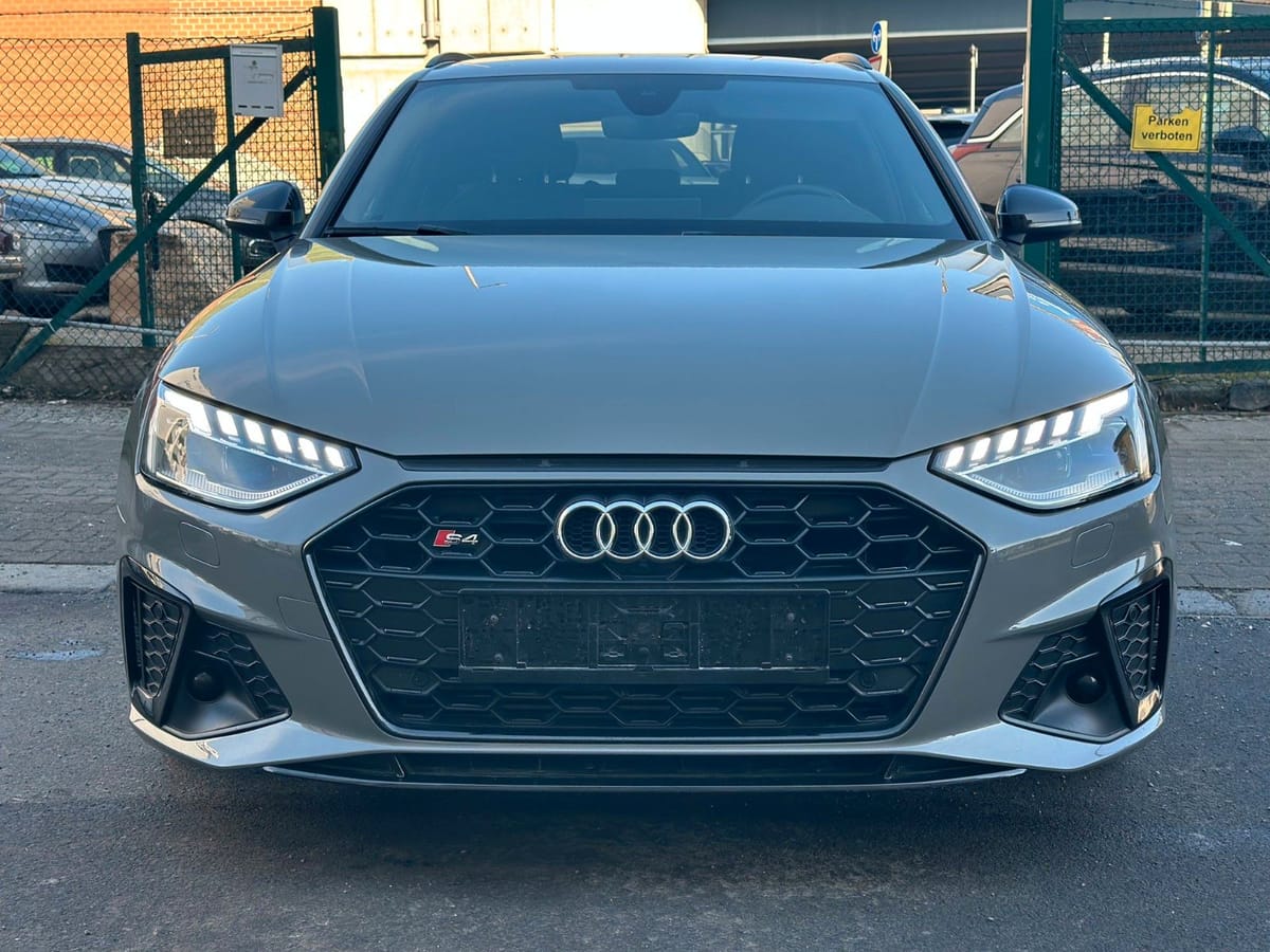 Audi S4 Avant 3.0 TDI quattro Matrix Led foto 3
