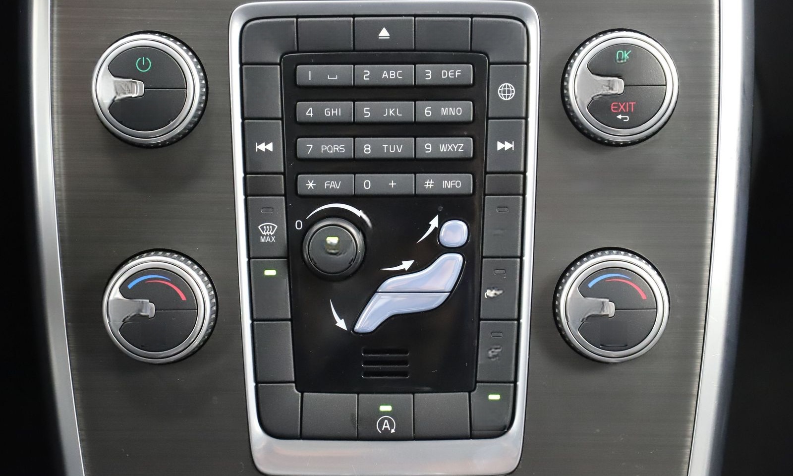 Volvo XC70 2.0D4 181PS Geartronic Momentum AHK 1Hand foto 19