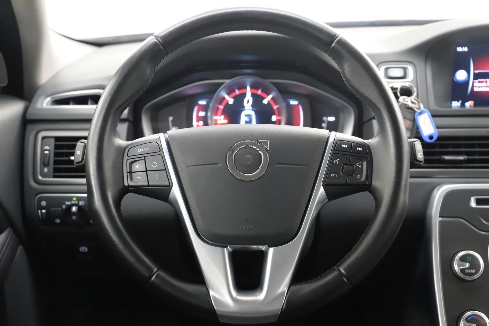 Volvo XC70 2.0D4 181PS Geartronic Momentum AHK 1Hand foto 21