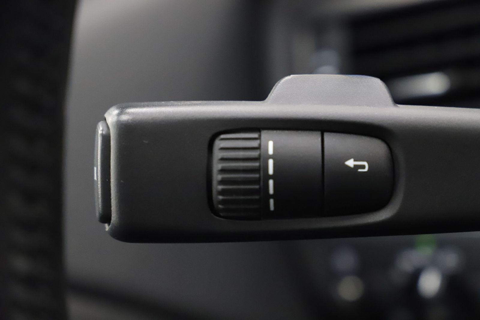 Volvo XC70 2.0D4 181PS Geartronic Momentum AHK 1Hand foto 23