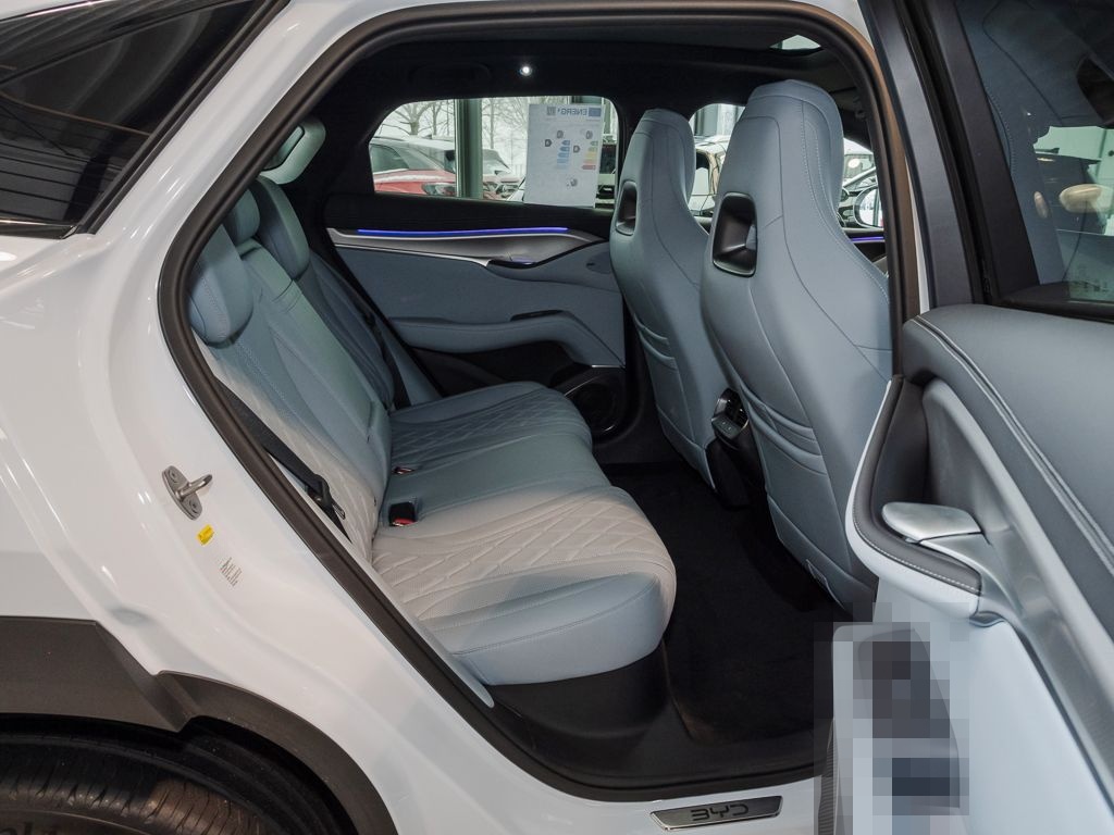 BYD Sealion 7 Comfort 82,5 kWh/STHZ/360°/4xSHZ/PANO foto 7