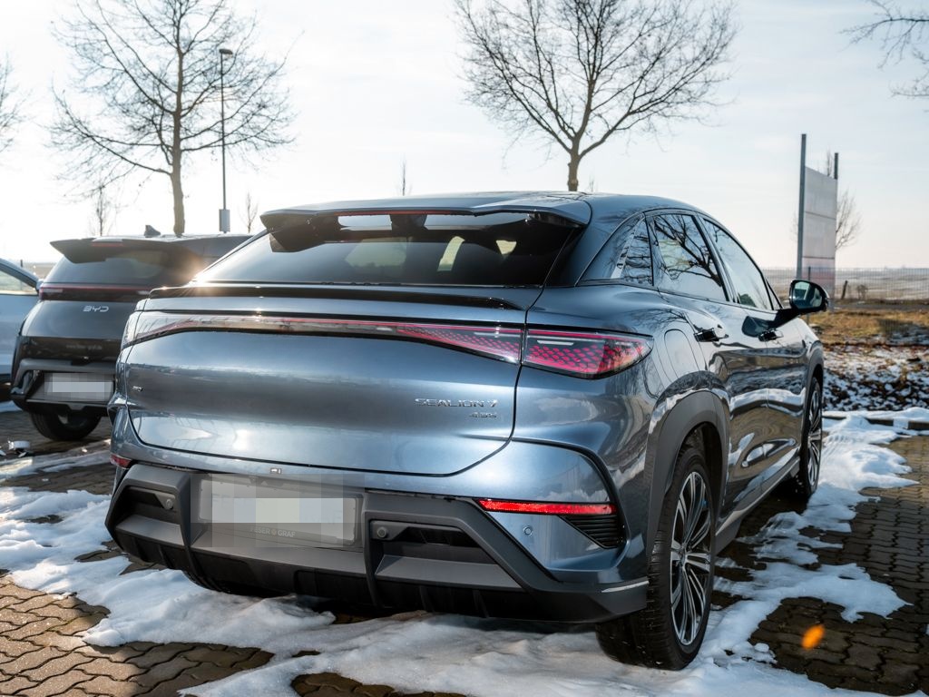 BYD Sealion 7 Design AWD 82,5 kWh/STHZ/360°/4xSHZ foto 2
