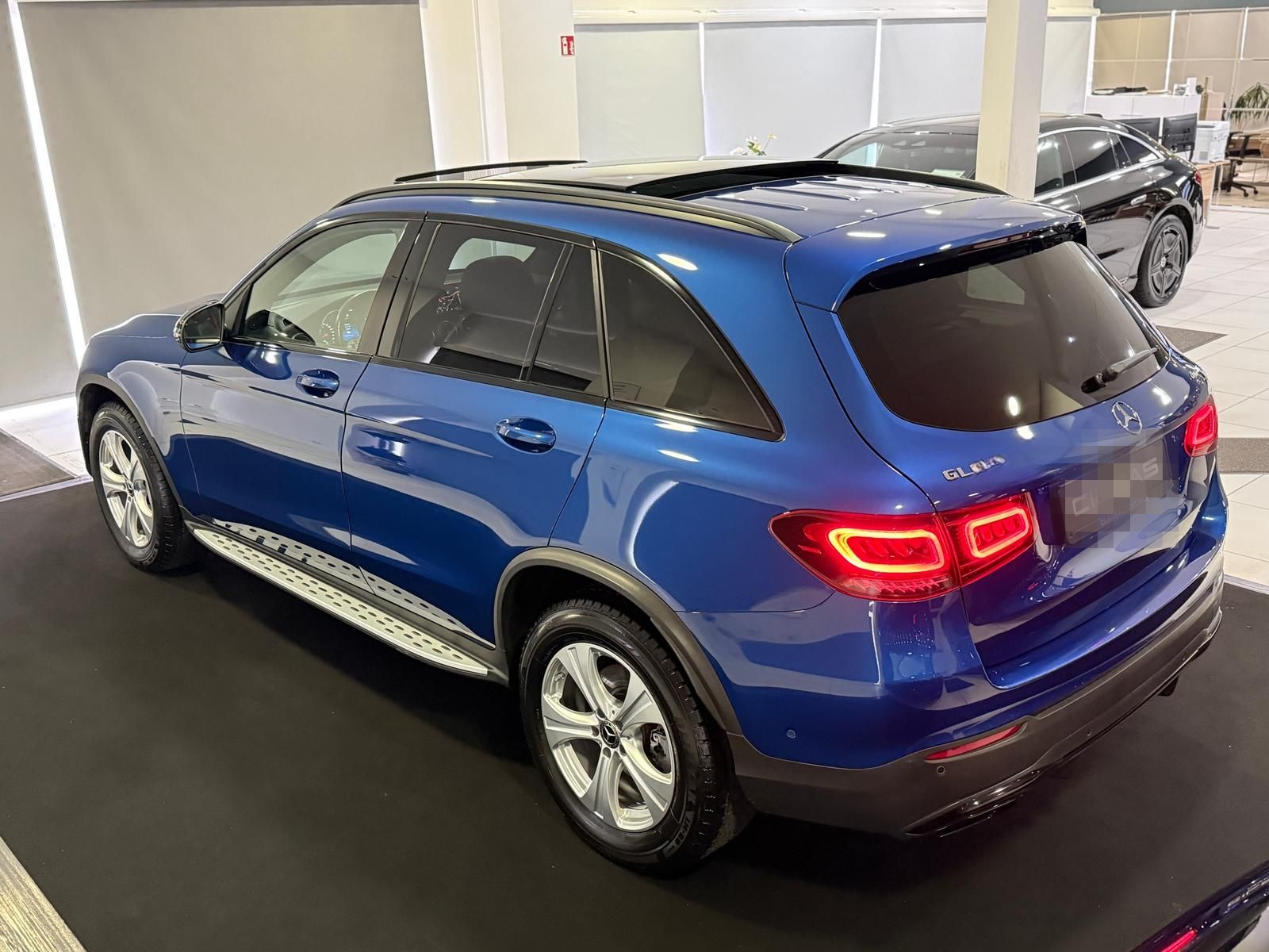 Mercedes-Benz GLC 300 e 4M AMG-LINE*PANORAMA*LED*KAMERA*LEDER* foto 8