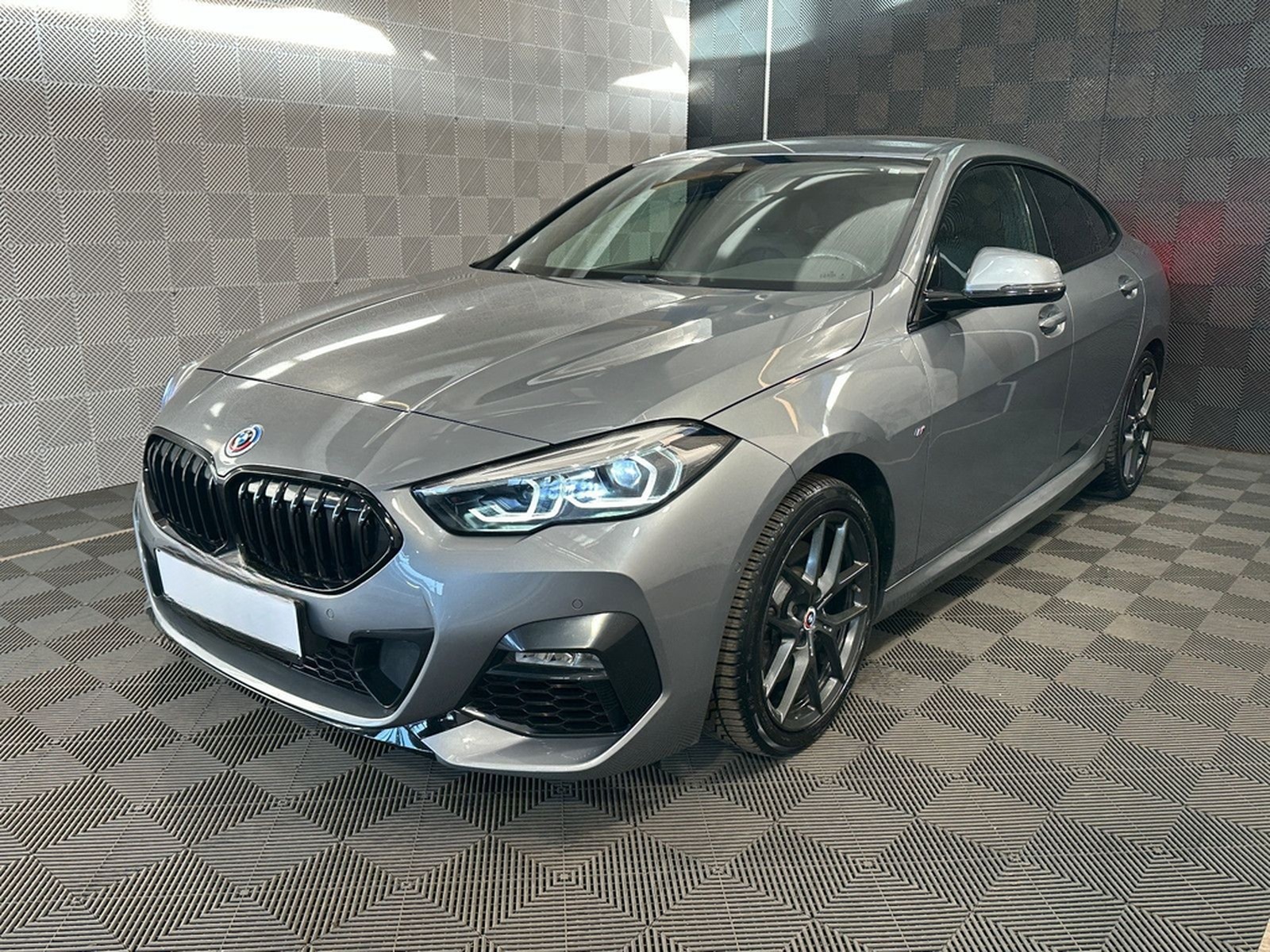 BMW 220i Gran Coupe xDr.*M Sport*SHADOW-LED-HiFi-18" foto 2