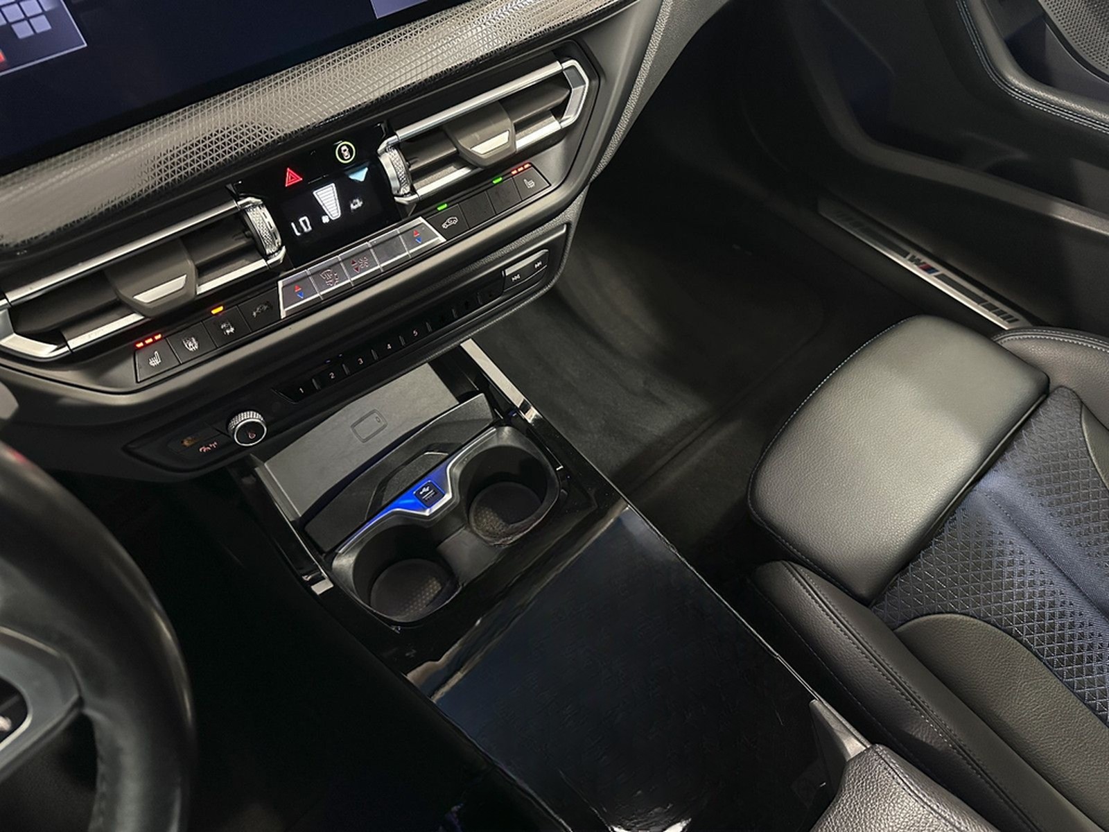BMW 220i Gran Coupe xDr.*M Sport*SHADOW-LED-HiFi-18" foto 39