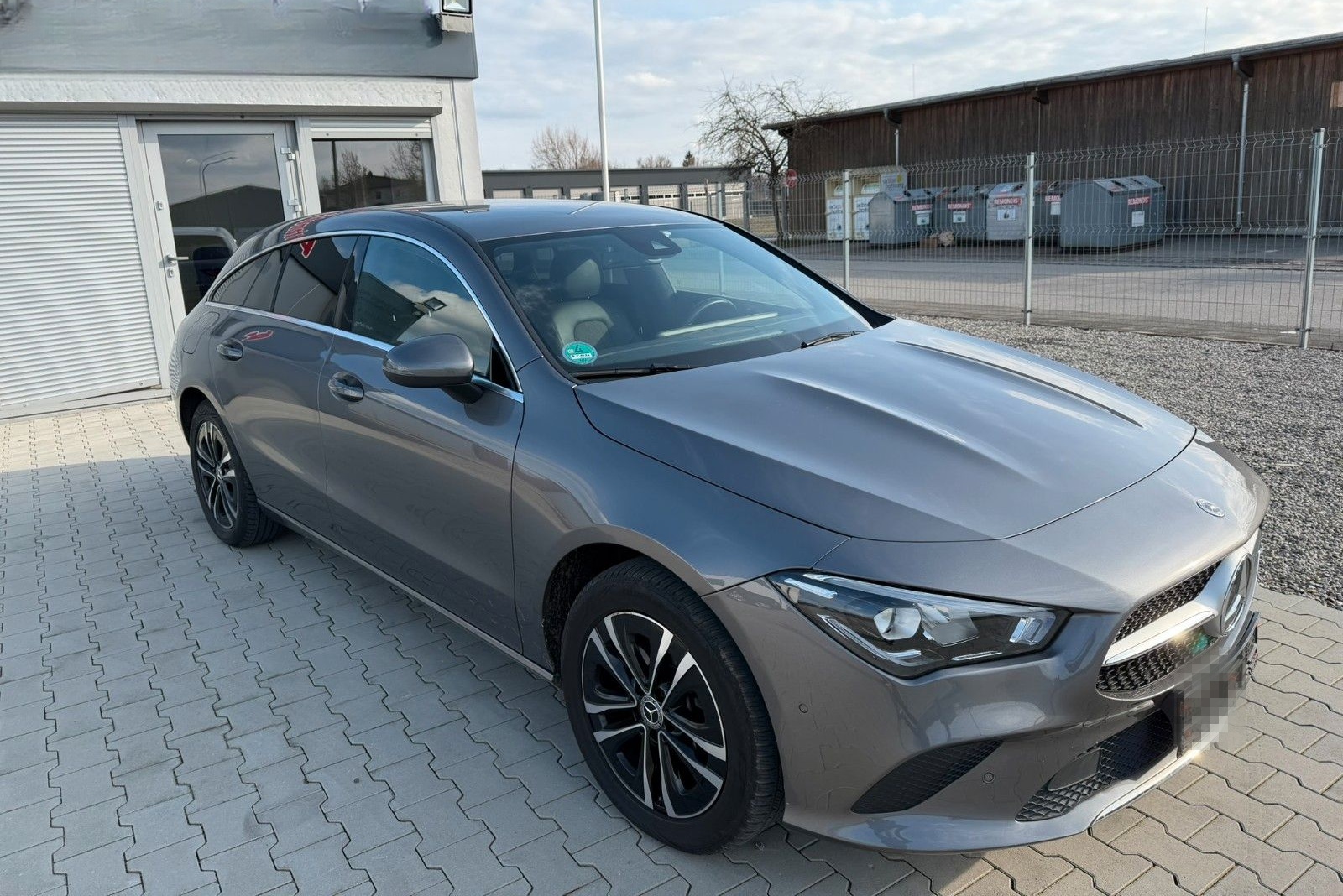 Mercedes-Benz CLA Shooting Brake CLA 250 e foto 3