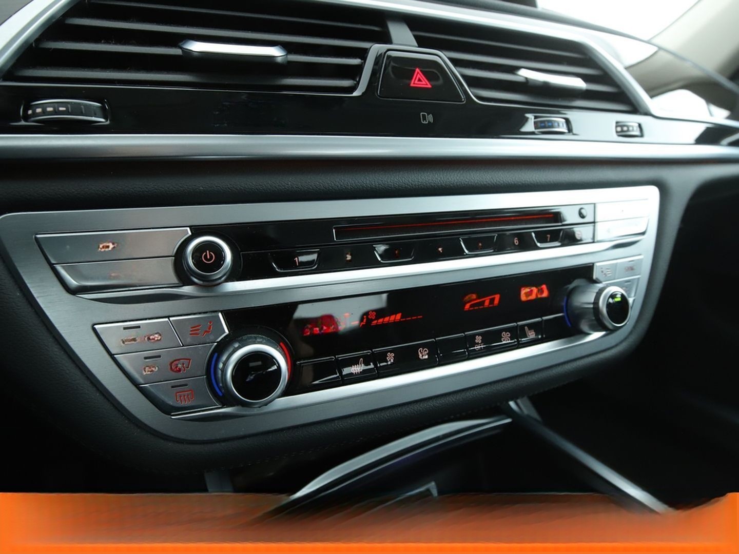 BMW 730d  Aut.*NAVI*CAM*TEMPO*SHZ*PDC* foto 24