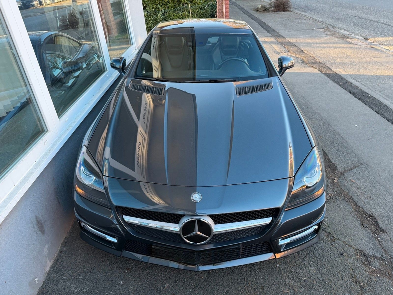 Mercedes-Benz SLK 200 AMG +Airscarf+Distronic+ToT+Spur+Ambient foto 2