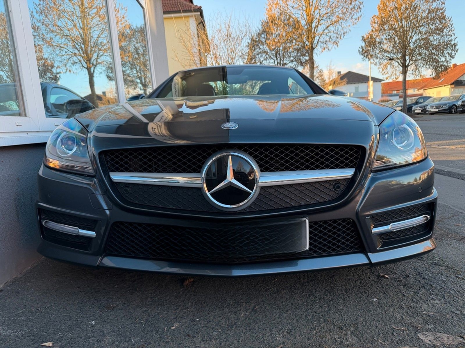 Mercedes-Benz SLK 200 AMG +Airscarf+Distronic+ToT+Spur+Ambient foto 3